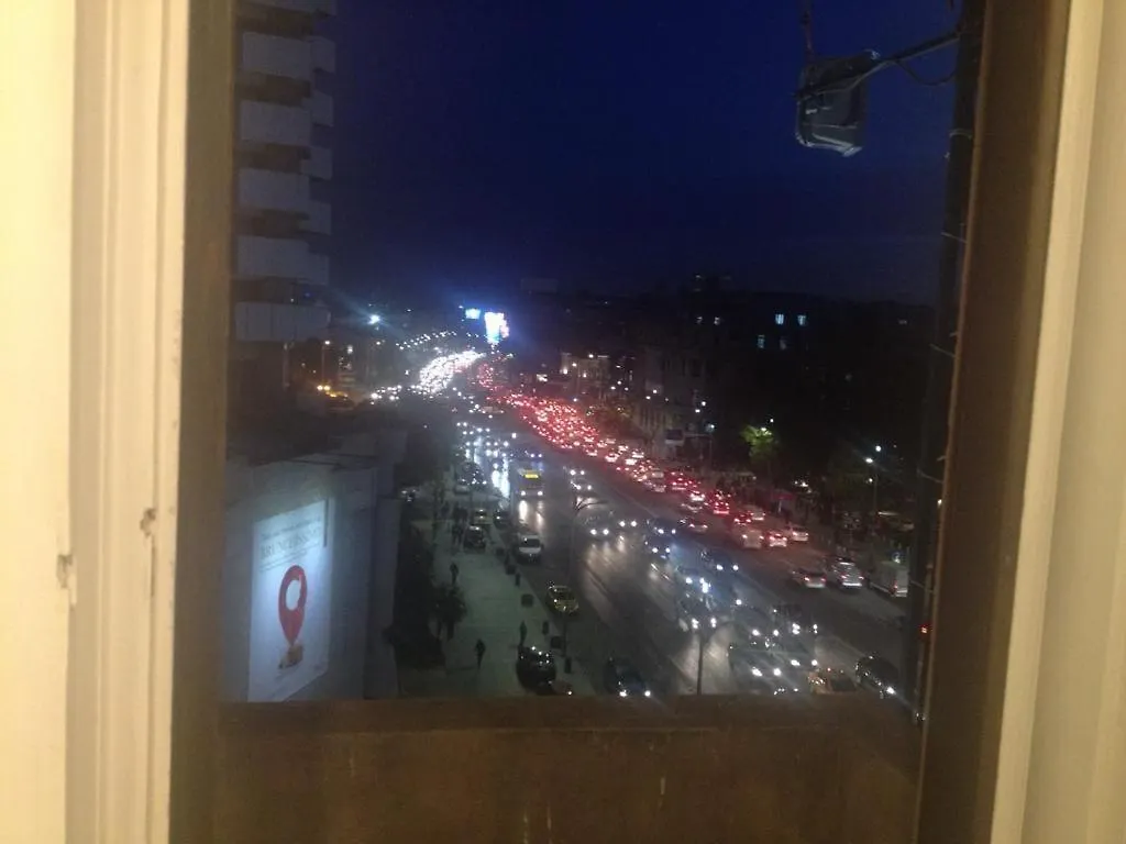 Central Studio Across From Intercontinental Bucharest Apartment