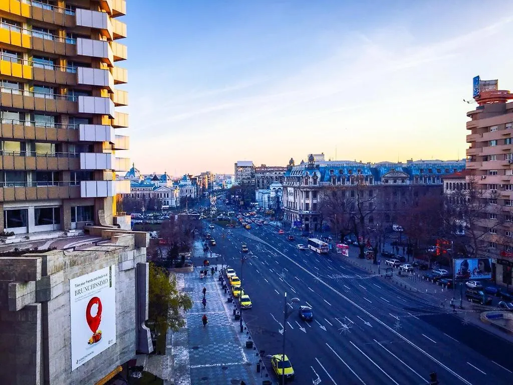 Central Studio Across From Intercontinental Bukarest