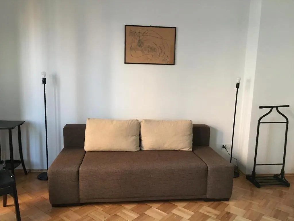 Apartment Central Studio Across From Intercontinental Bucharest Romania
